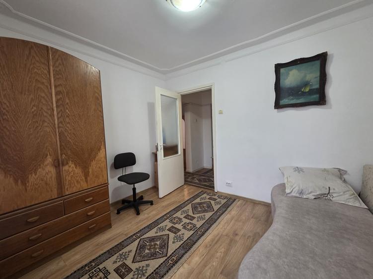 Apartament cu 2 camere decomandat, mobilat în Mircea cel Bătrân