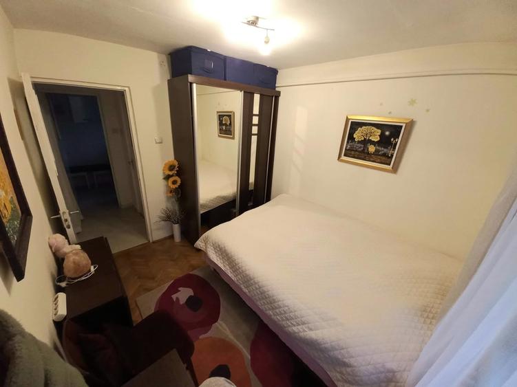 Apartament cu 2 camere decomandat, mobilat în Podul de Piatră
