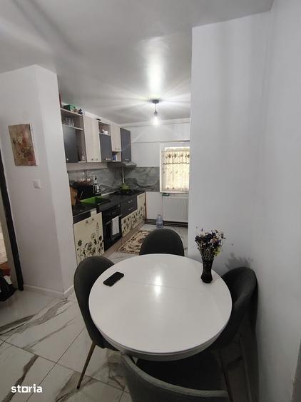 Apartament la Parter, 2 camere fara balcon situat in zona Confec?ii - 4