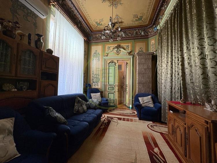 Apartament cu 3 camere decomandat, mobilat în Central