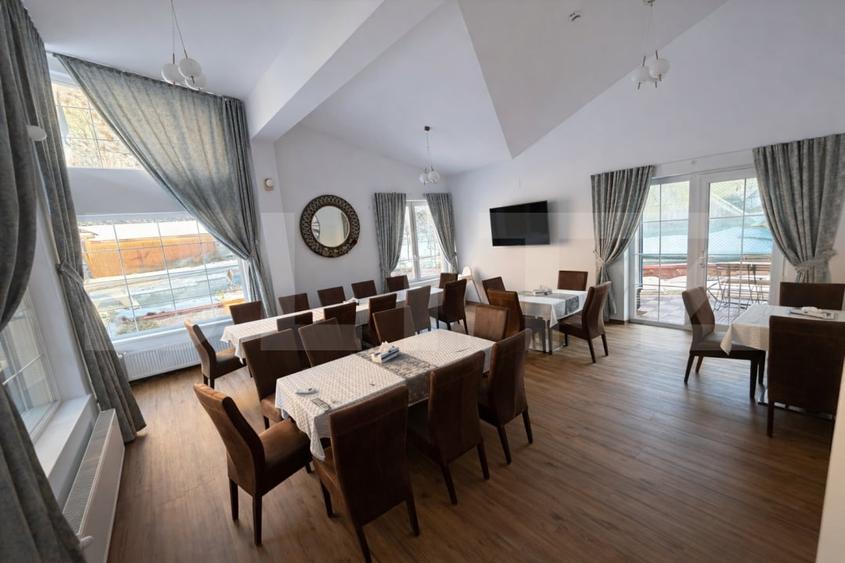 Hotel/Pensiune, de 290 mp, în Șugag