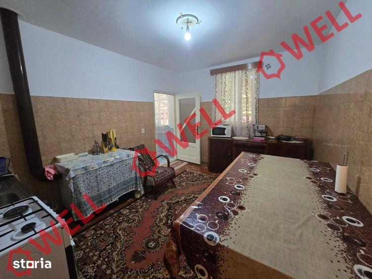 Casă cu 2 camere cu Teren 966 Mp în Barcani