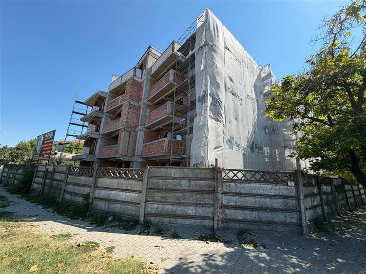 Garsonieră decomandată în Central