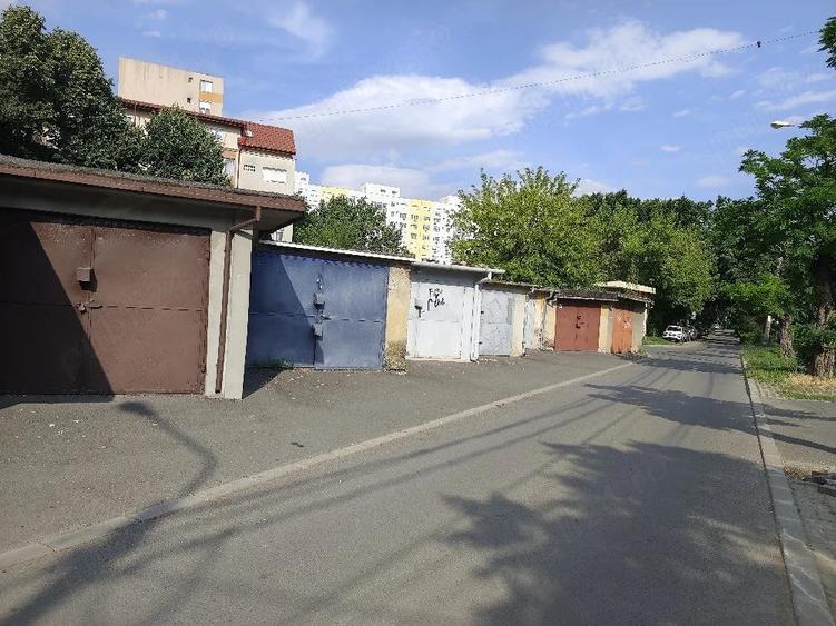 Spațiu comercial, de 18 mp, în Olimpia-Stadion