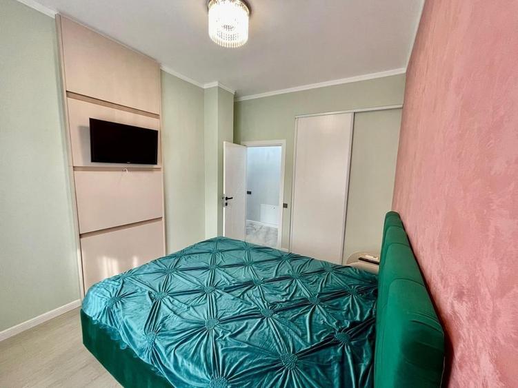 Apartament cu 2 camere semidecomandat, mobilat în Florești
