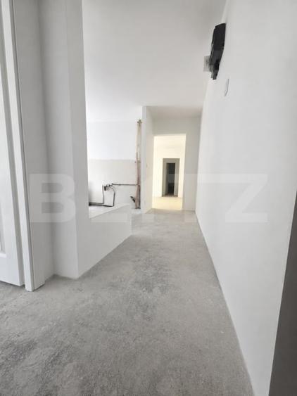 Apartament cu 3 camere semidecomandat în Câmpia Turzii