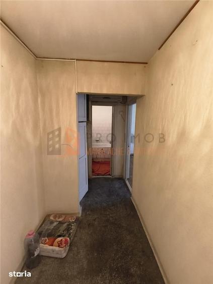 Apartament 3 camere cf1 decomandat zona Micro 3 - 3