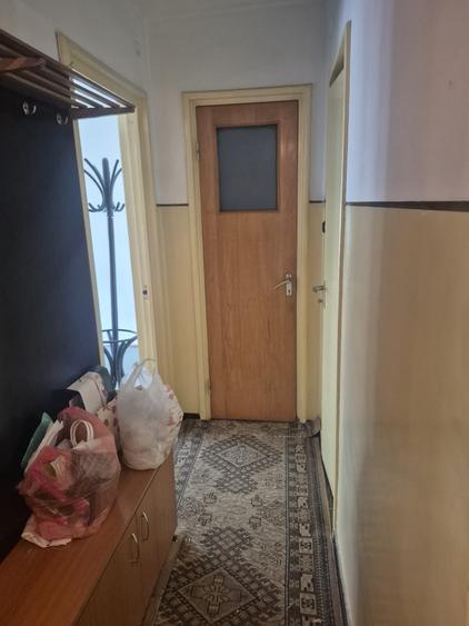 Apartament cu 2 camere decomandat în Colentina