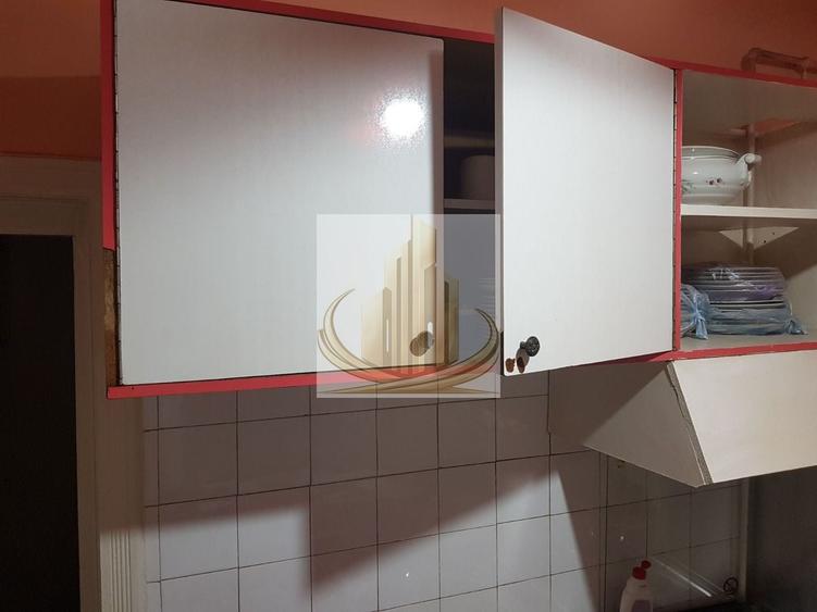 Casă individuală cu 4 camere cu Canalizare în Mehala