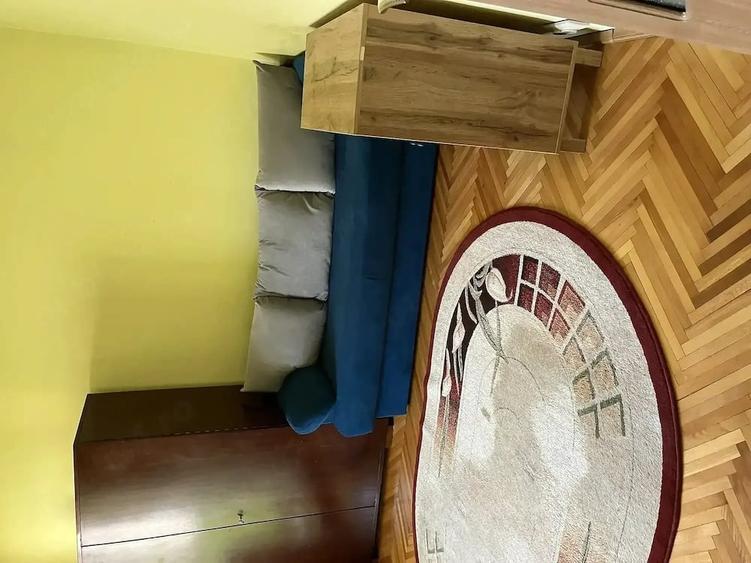 Apartament cu 3 camere decomandat în Fabric