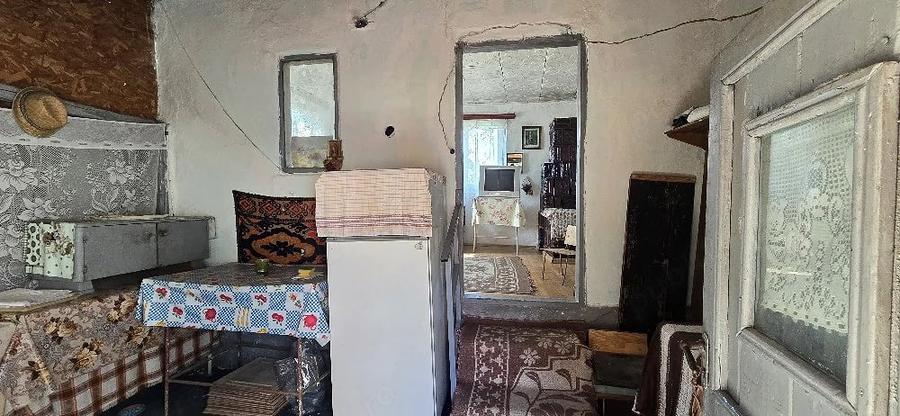 Casă cu 4 camere cu Teren 1952 Mp în Clondiru
