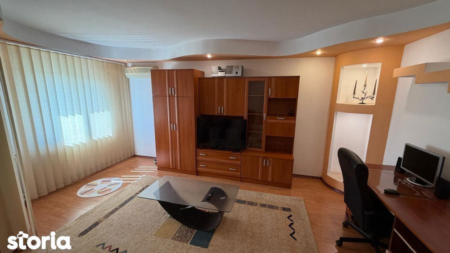 Apartament decomandat, doua camere, 1Mai-Ciuperca( M-uri) - 1