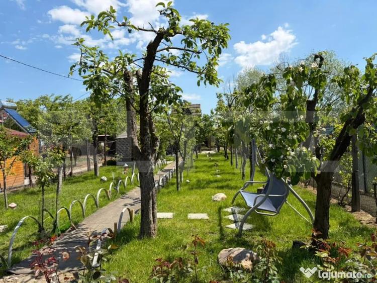 Casă cu 3 camere cu Teren 900 Mp în Lascăr Catargiu