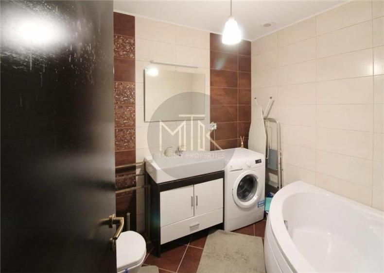 Apartament cu 3 camere semidecomandat, mobilat în Iancu Nicolae