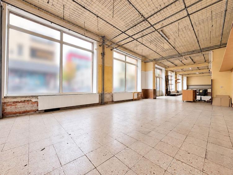 Spațiu comercial, de 278 mp, în Ultracentral