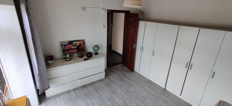 Apartament cu 3 camere decomandat, mobilat în Inel II
