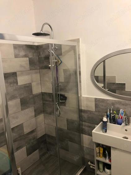 Apartament cu 3 camere nedecomandat în Sinaia