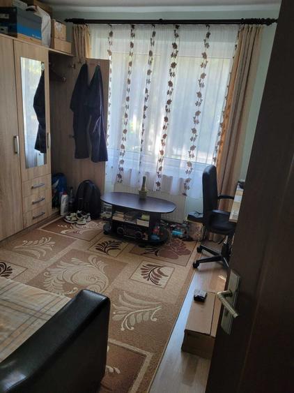 Apartament cu 2 camere decomandat în Pandurilor