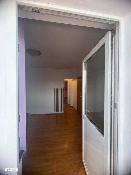 Apartament cu 2 camere decomandat în Triaj