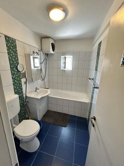 Apartament cu 2 camere semidecomandat în Malu Roșu