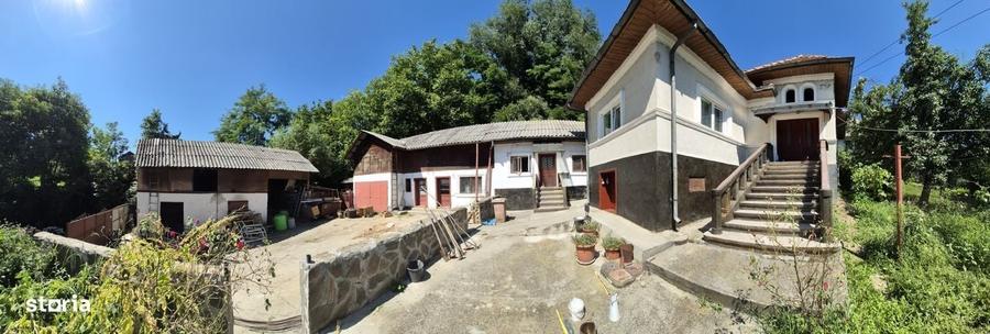 Casă cu 3 camere în Godeni