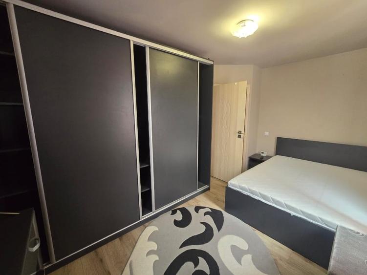 Duplex cu 3 camere cu Canalizare în Florești