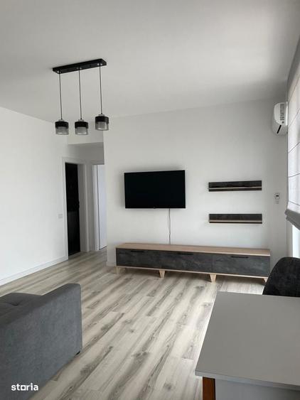 Apartament cu 2 camere semidecomandat în Parcul Carol
