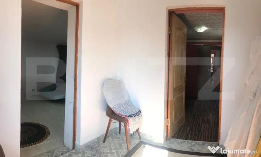 Casă cu 4 camere cu Teren 1200 Mp în Central