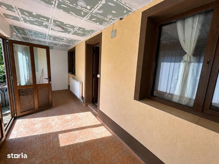 Uricani Iasi Doua Case in Una 108mp Ideala 2 Familii, 1330 mp teren - 7
