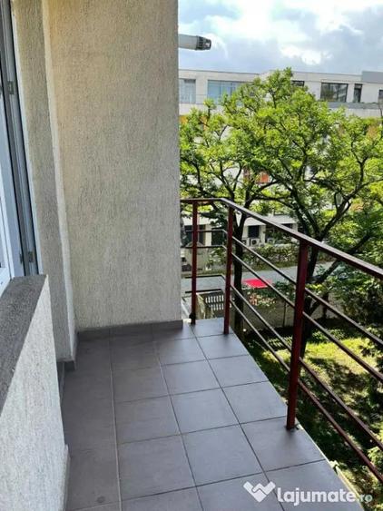 Apartament cu 2 camere decomandat în Zorilor