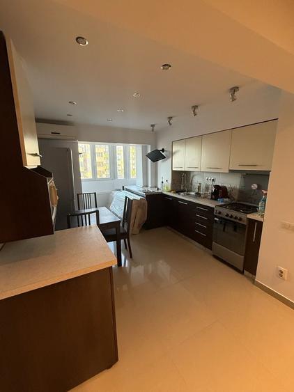 Apartament cu 2 camere, mobilat în 13 Septembrie