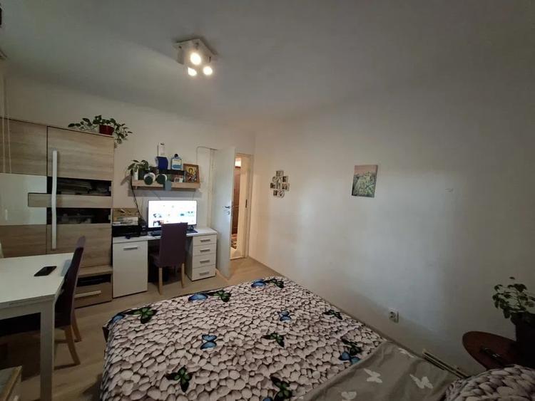 Apartament cu 2 camere decomandat în Alexandru cel Bun