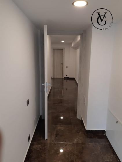 Duplex cu 11 camere cu Canalizare în Floreasca
