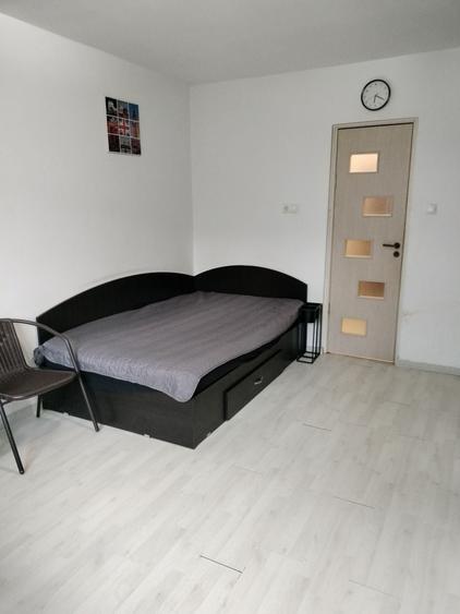Garsonieră semidecomandată în Lazaret