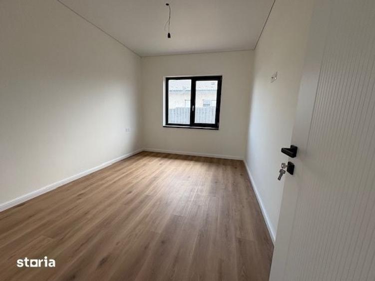 Locuinta premium! Casa single,4 camere,2 bai,teren 450mp,view superb! - 2