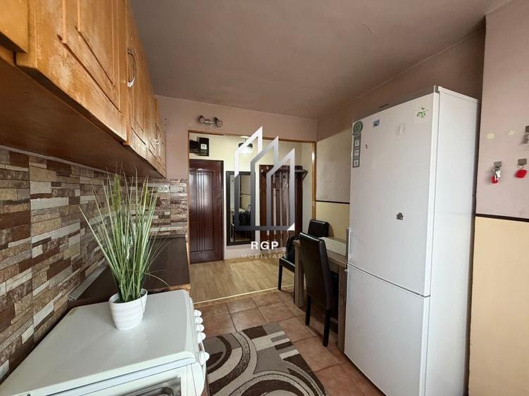 Apartament cu 2 camere decomandat în Lotus