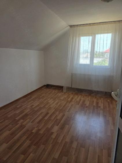 Casă cu 1 camere cu Teren 176 Mp în Central
