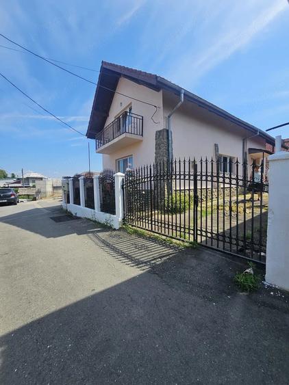 Casa S+P+M, Rm Valcea, Goranu - 1