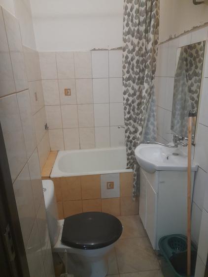 Garsonieră semidecomandată în Timișu de Jos