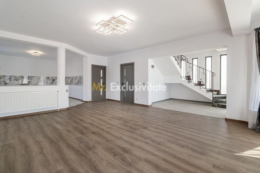 Casă cu 5 camere cu Teren 457 Mp în Dobreni