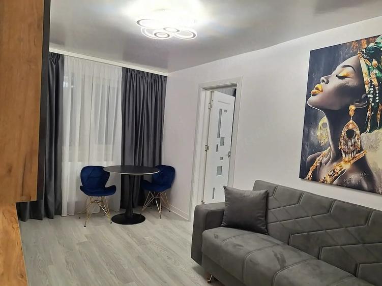 Apartament cu 2 camere nedecomandat în Micro 14