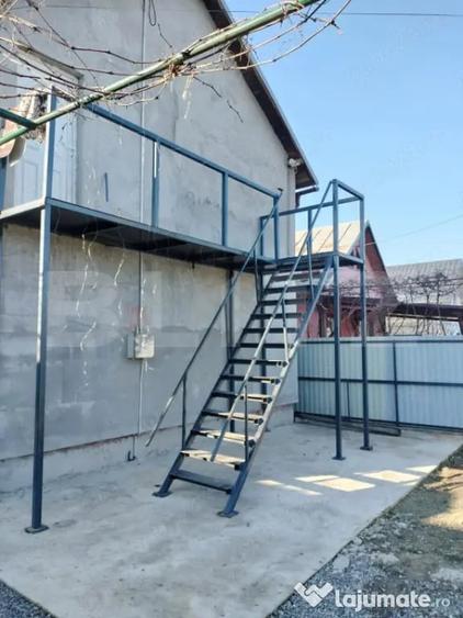 Casă cu 3 camere cu Teren 950 Mp în Mănești