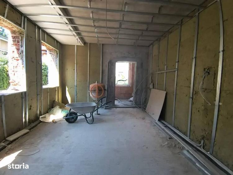Casă cu 4 camere cu Teren 370 Mp în Dorobanți