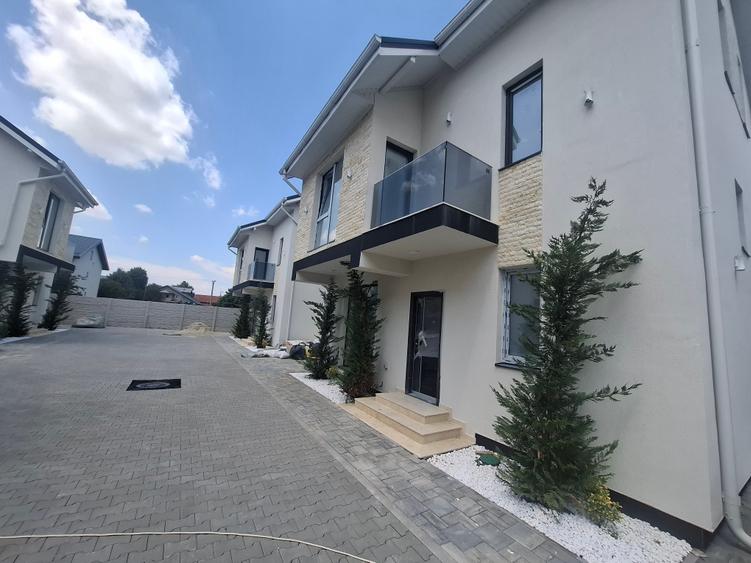 Casă individuală cu 4 camere cu Canalizare în Bragadiru