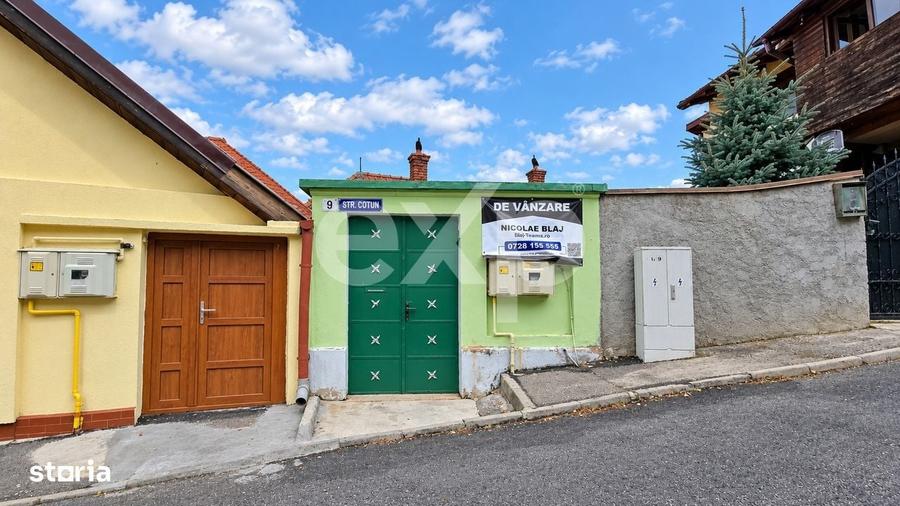 Casă cu 4 camere în Schei
