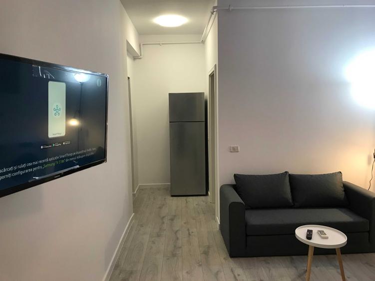 Apartament cu 2 camere decomandat în Giroc