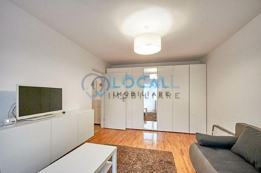 Apartament cu 2 camere decomandat, mobilat în Zorilor