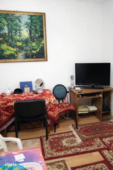 Apartament cu 3 camere decomandat în Centrul Istoric