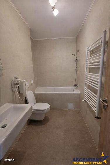 Apartament cu 2 camere, mobilat în Tractorul