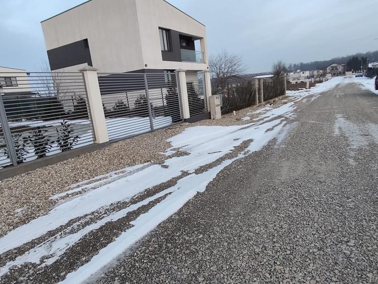 Teren Construcții intravilan de 600 mp, în Gulia
